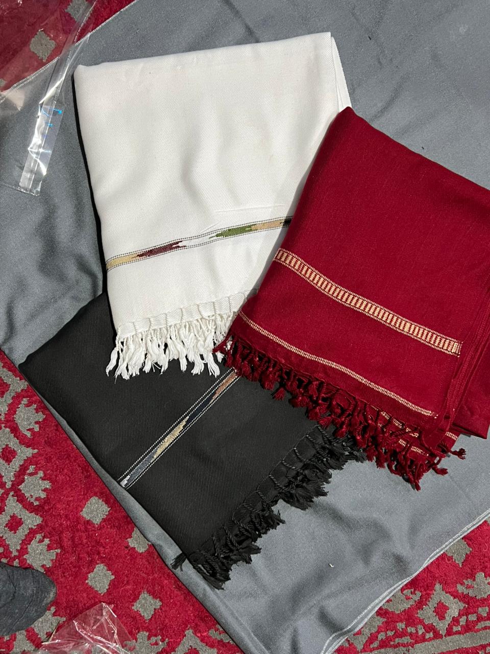 Men Premium Shwal (  Mehron+White+Black  )